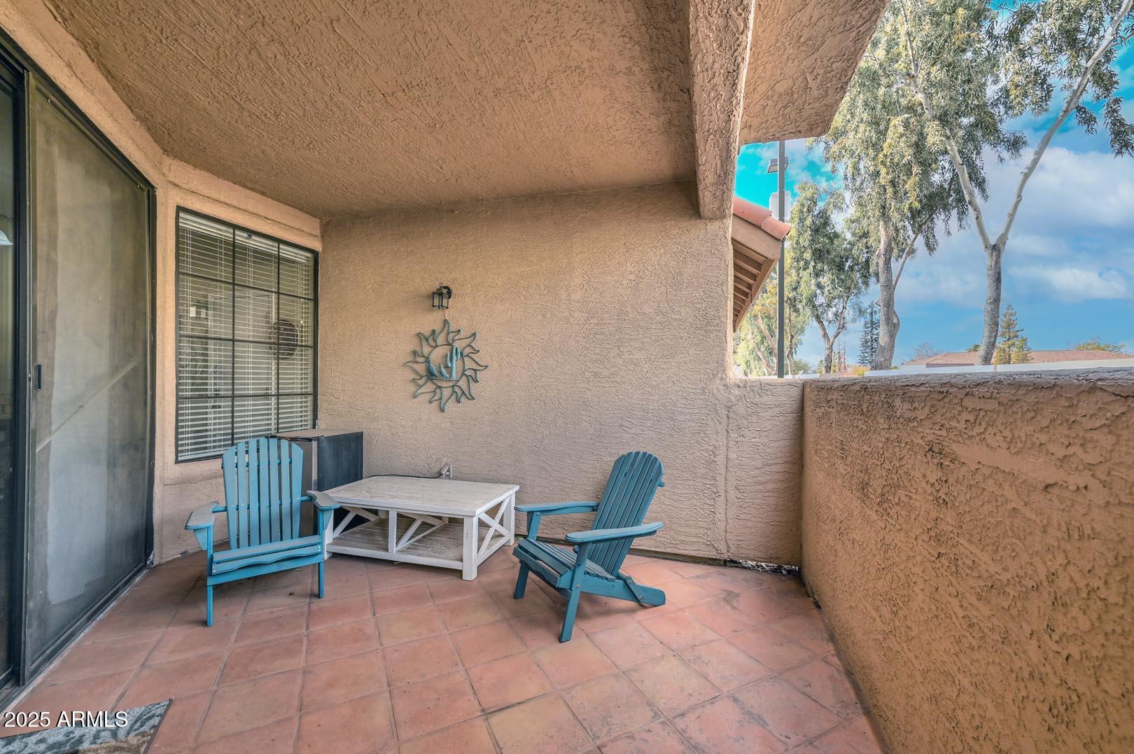 1001 N PASADENA, 128