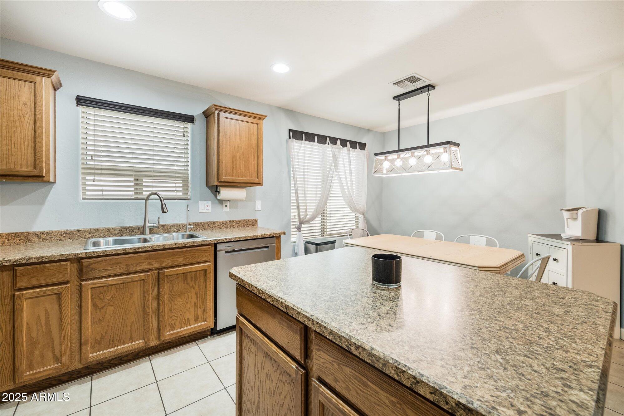 4678 E JADEITE Drive