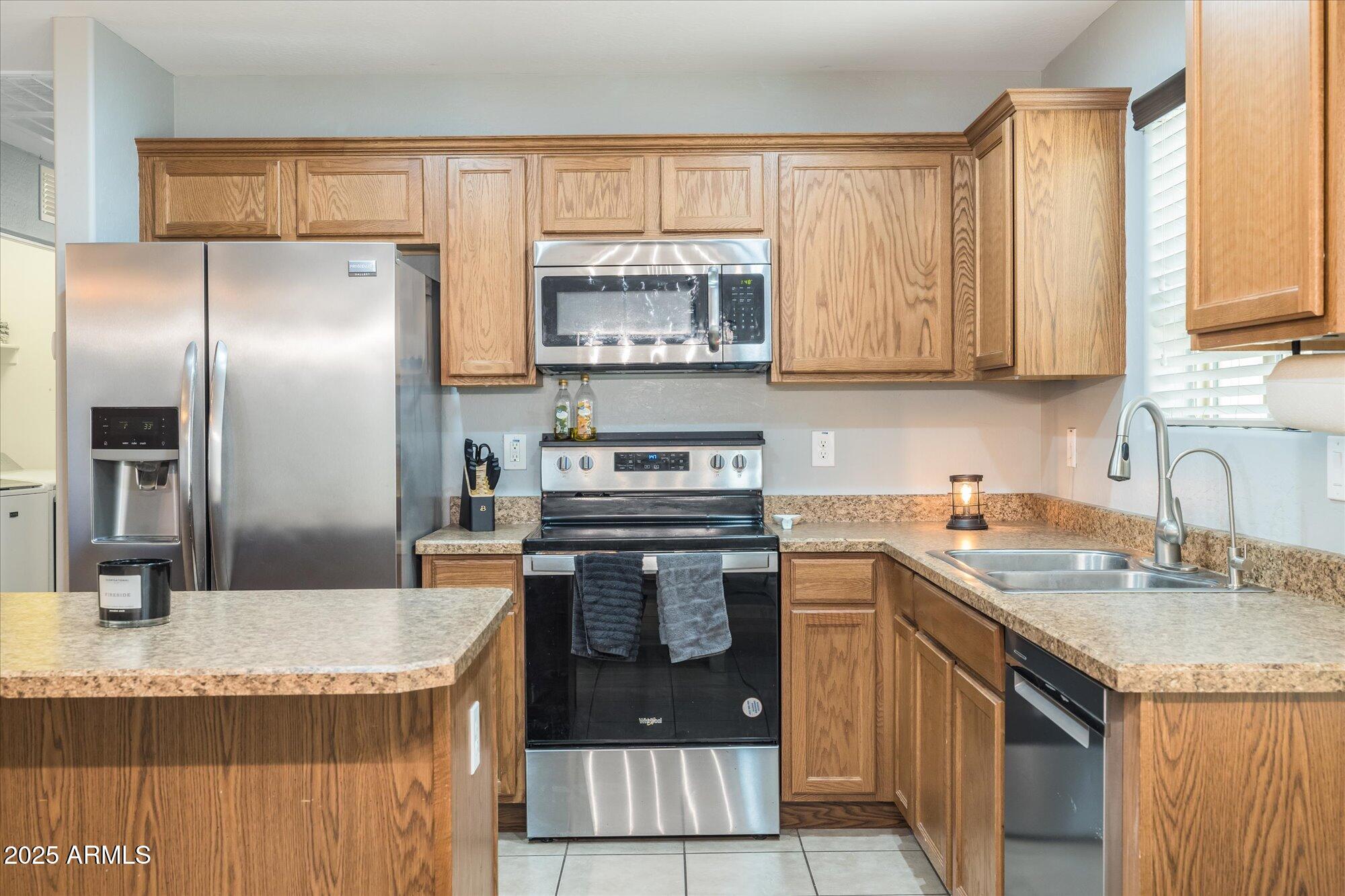 4678 E JADEITE Drive