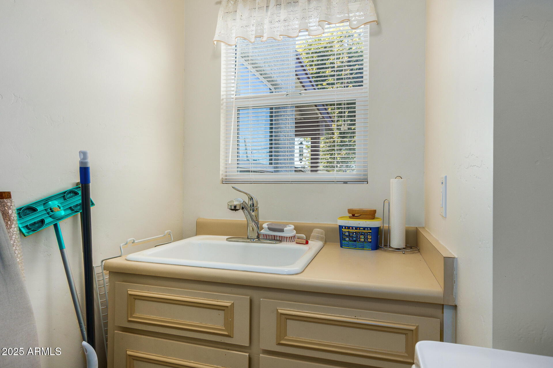 18006 N VILLA RITA Drive