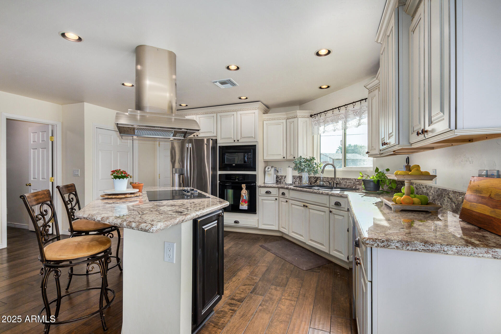 18006 N VILLA RITA Drive