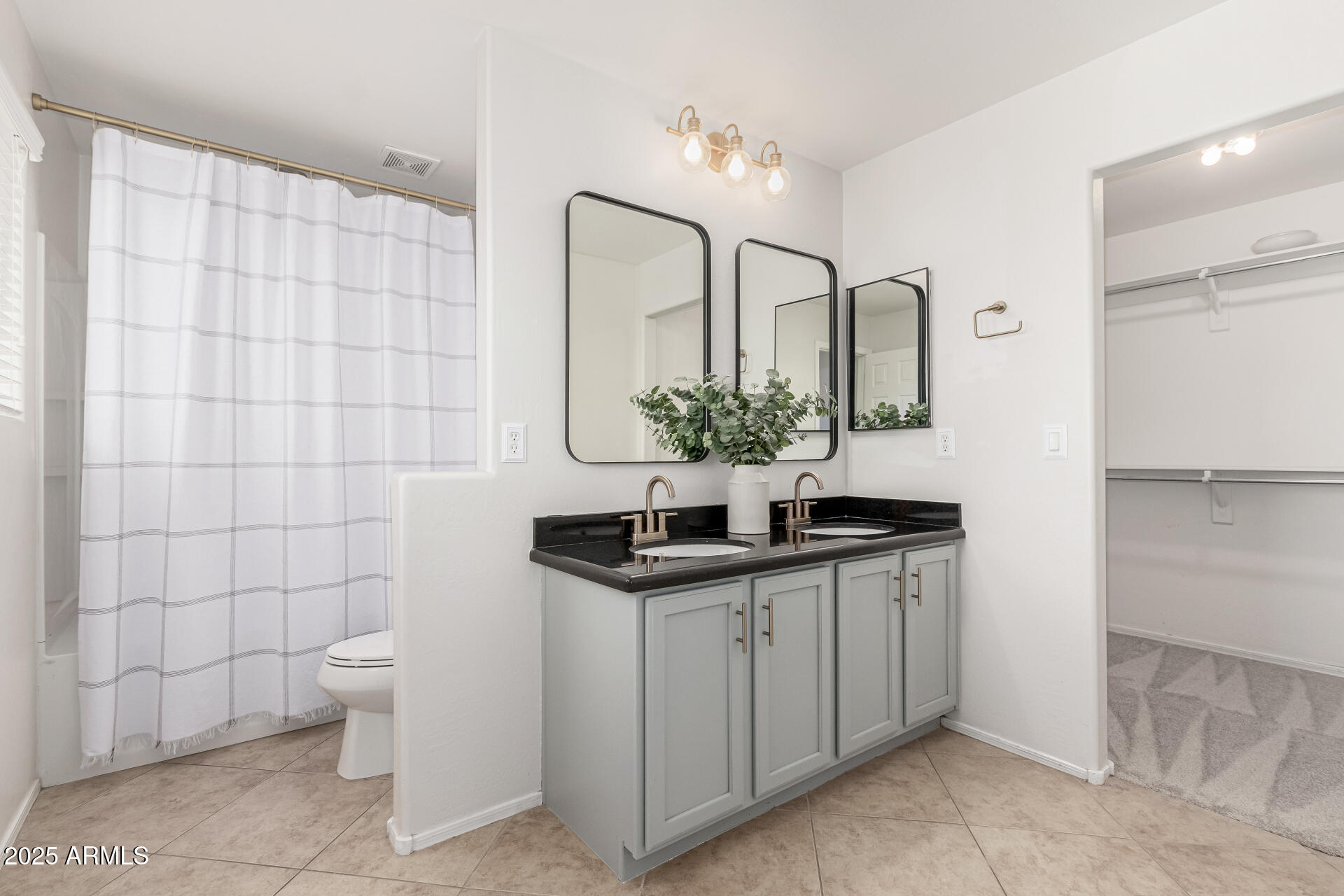 1956 W BLACK HILL Road