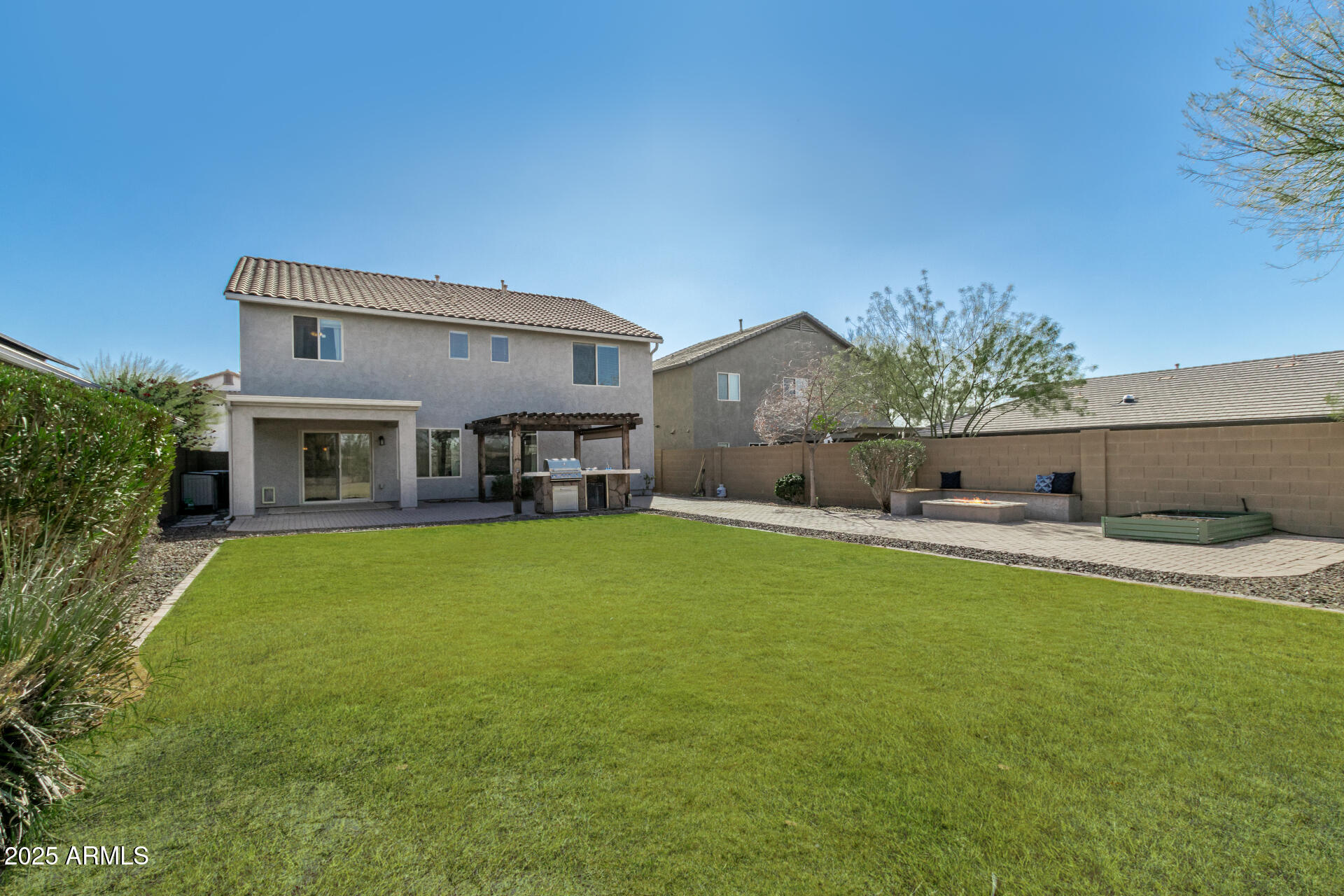 1956 W BLACK HILL Road