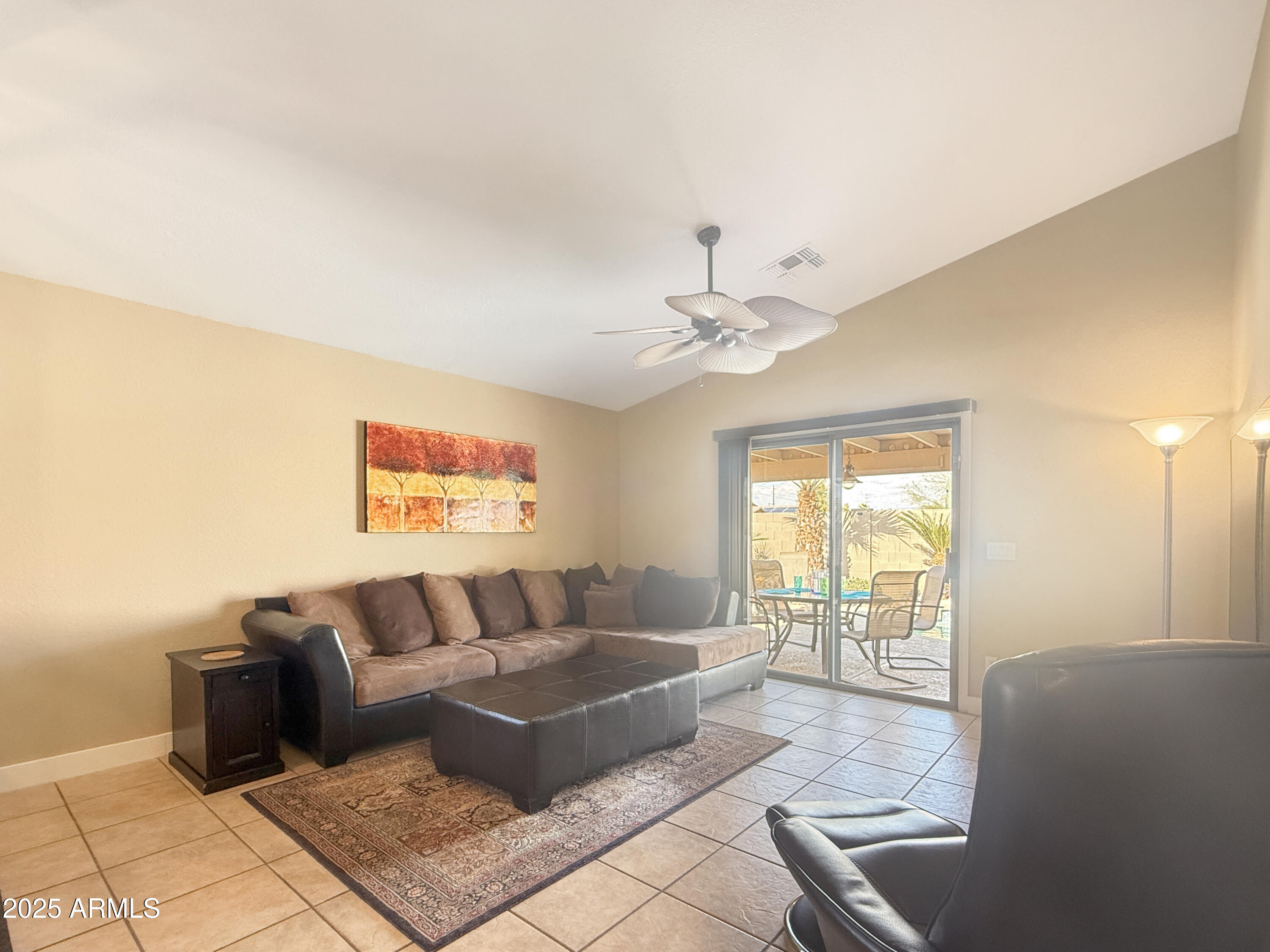 11422 W PINEHOLLOW Drive