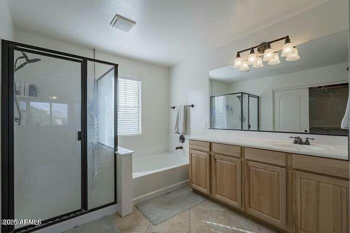 2910 W WILLIAM Lane