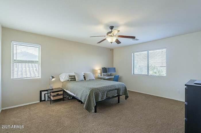 2910 W WILLIAM Lane
