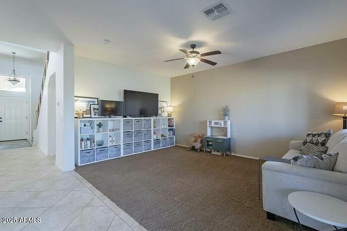2910 W WILLIAM Lane