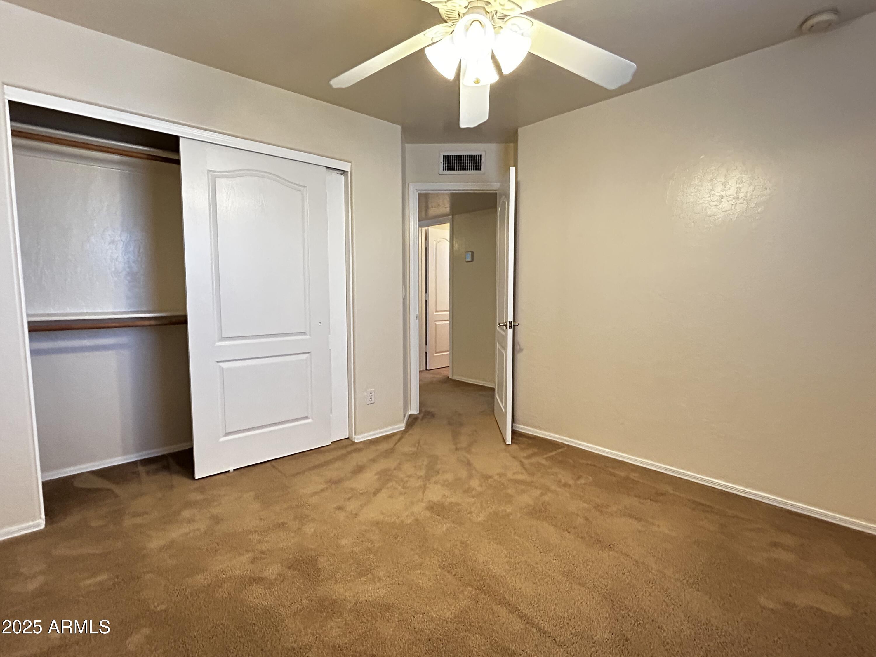 1835 W LEAH Lane