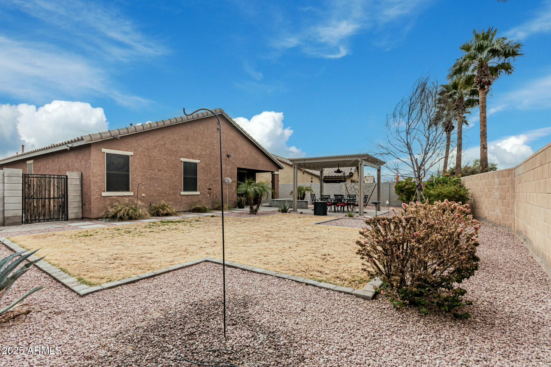 7564 W DARREL Road