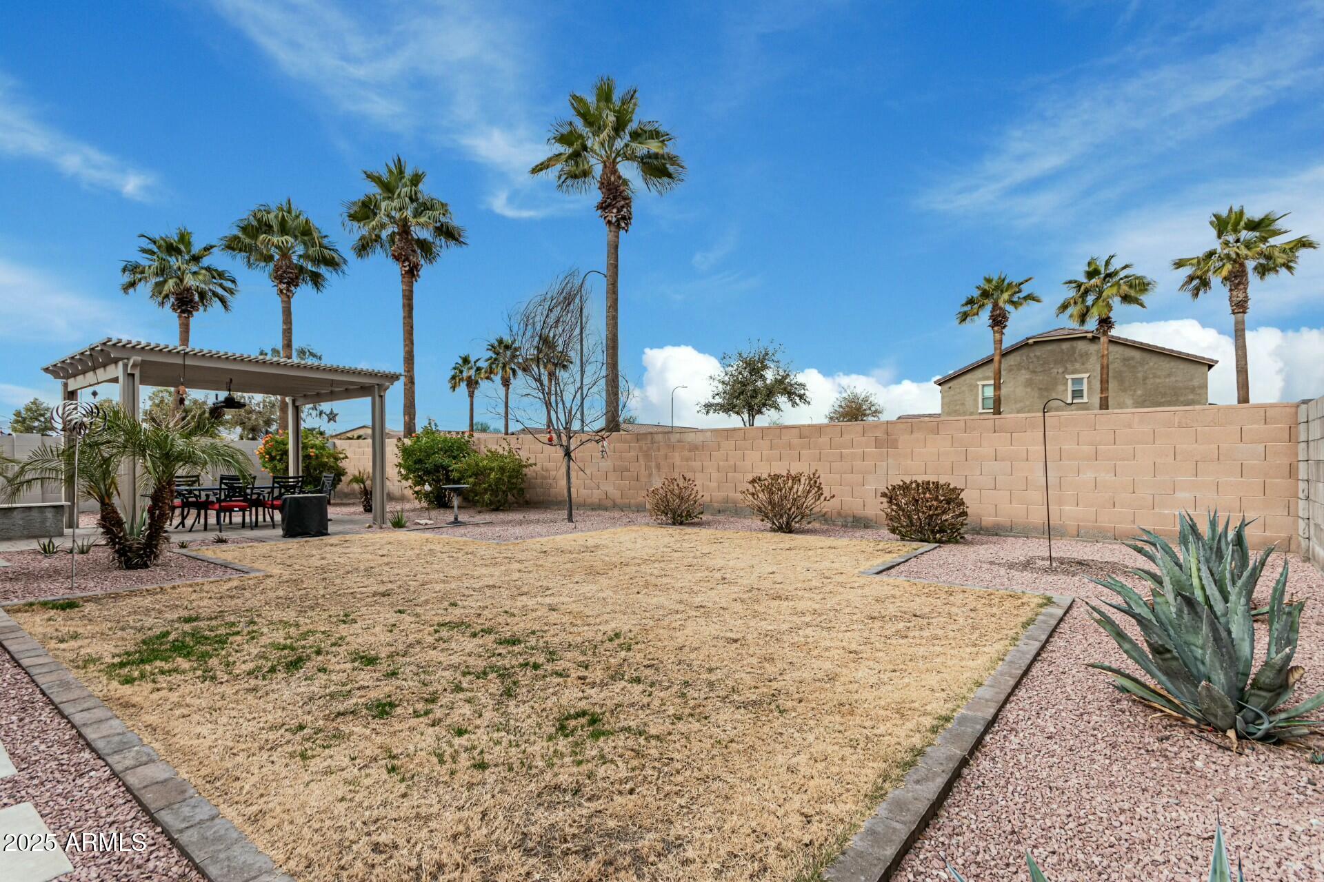 7564 W DARREL Road
