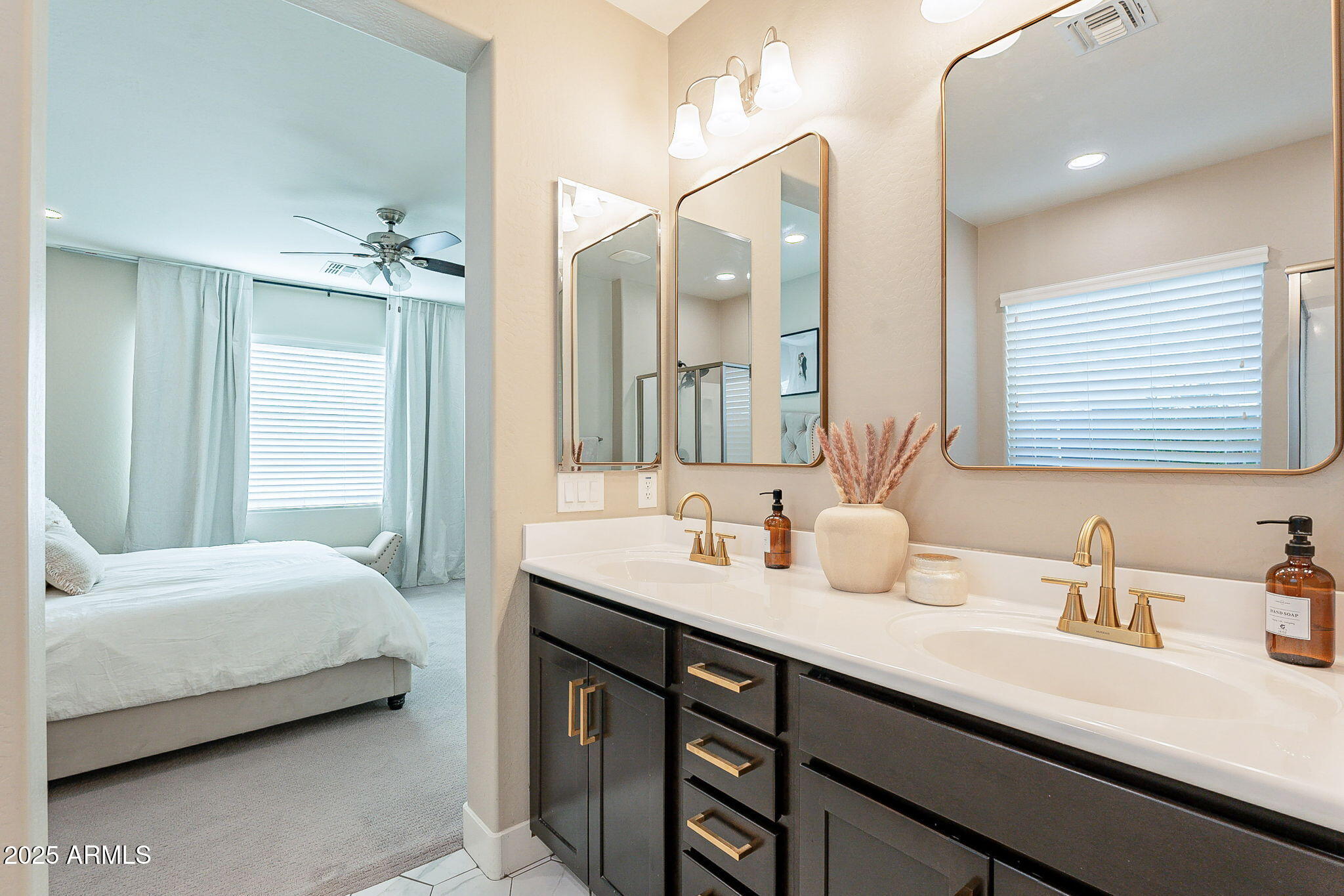 12133 W DESERT MOON Way