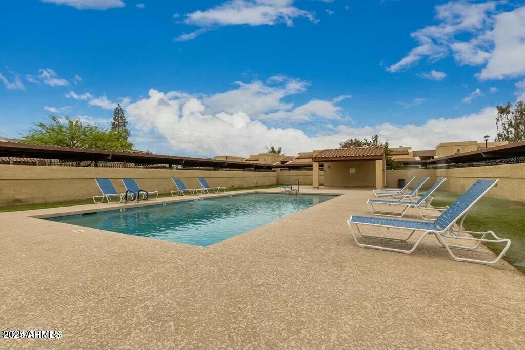 8344 N 21ST Drive # I105