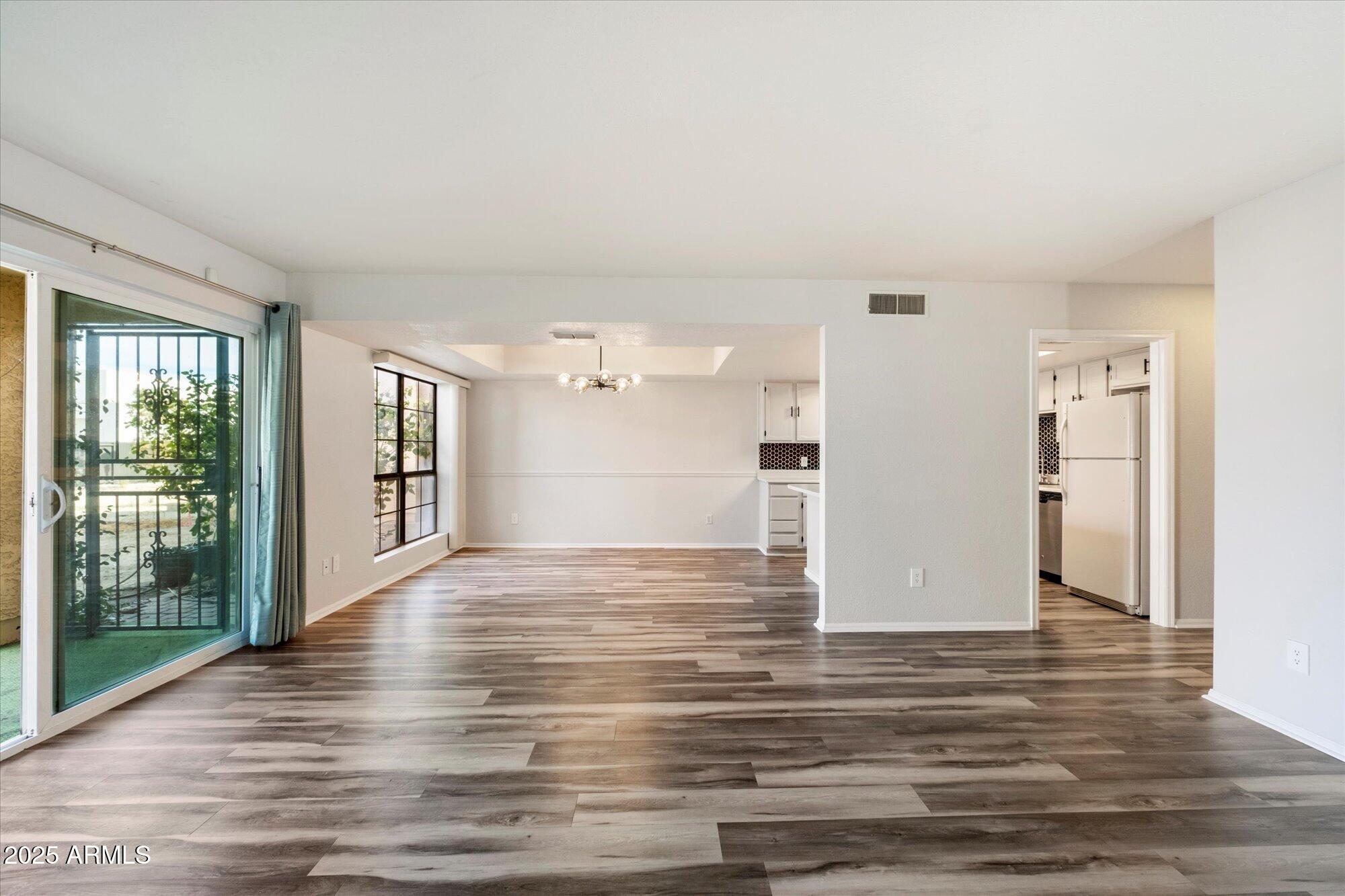 8344 N 21ST Drive # I105
