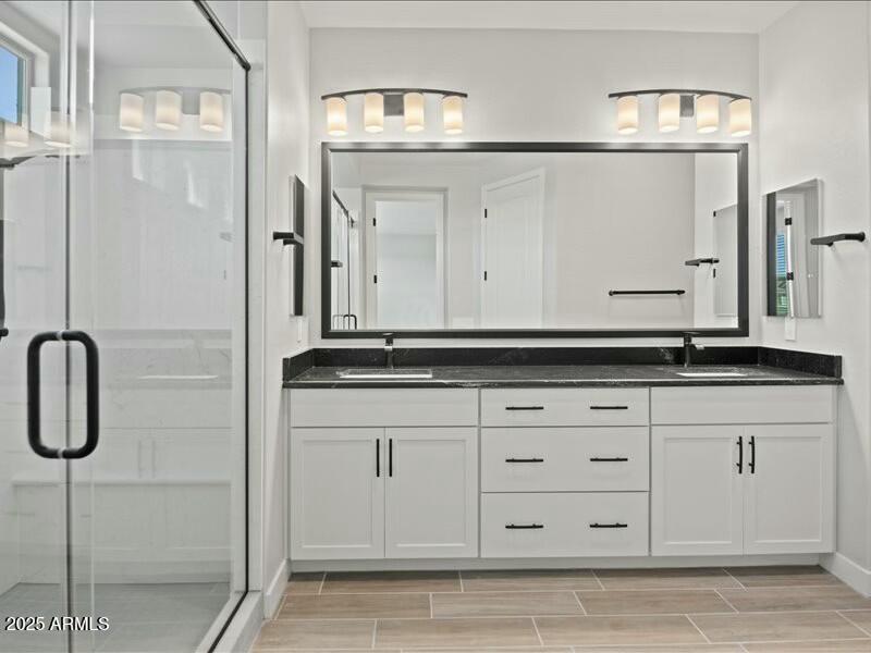 3875 E APPALOOSA Road