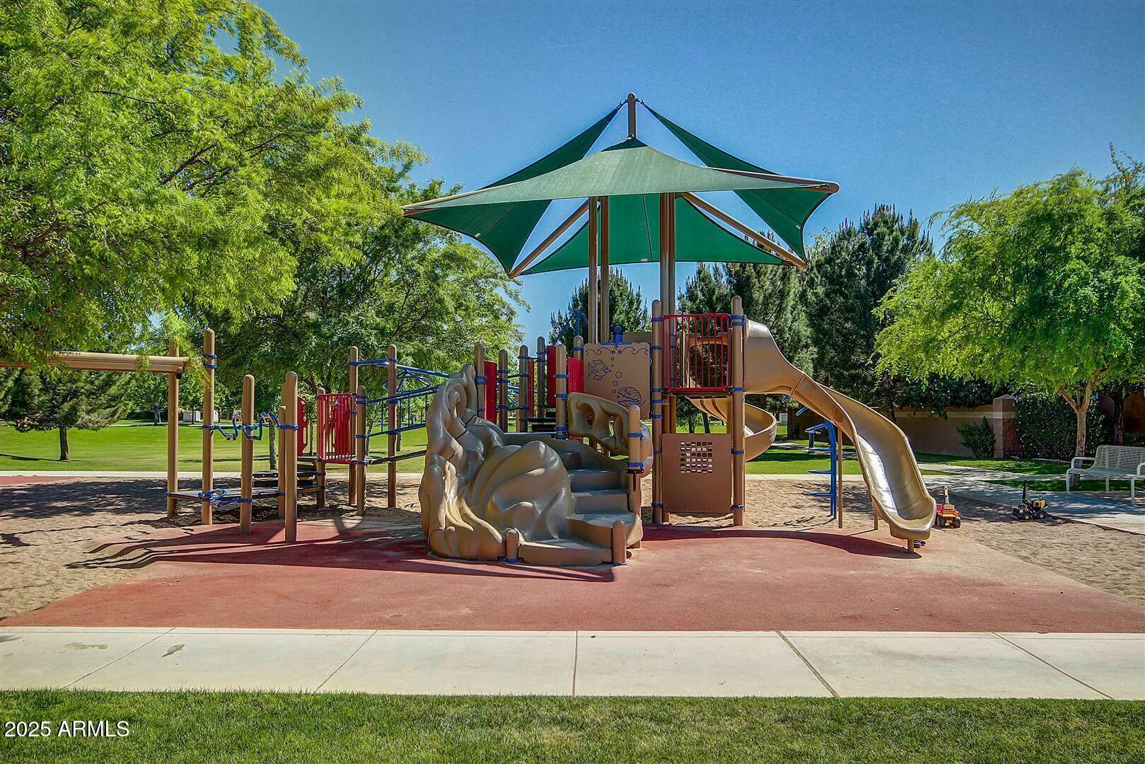 3875 E APPALOOSA Road