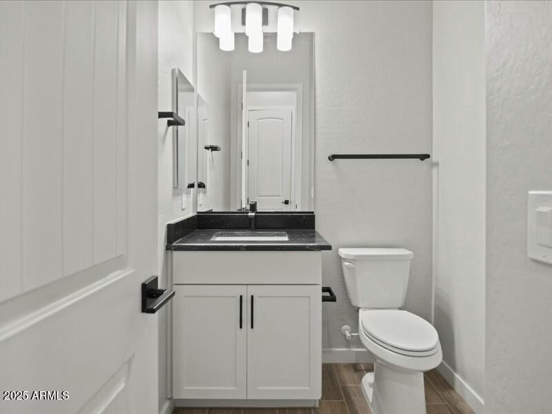 3875 E APPALOOSA Road