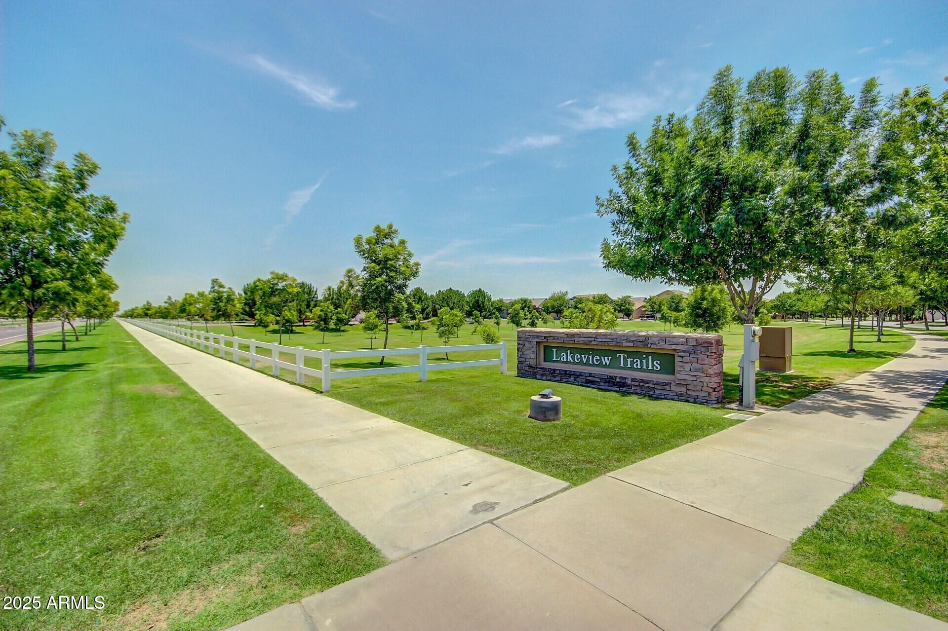 3875 E APPALOOSA Road