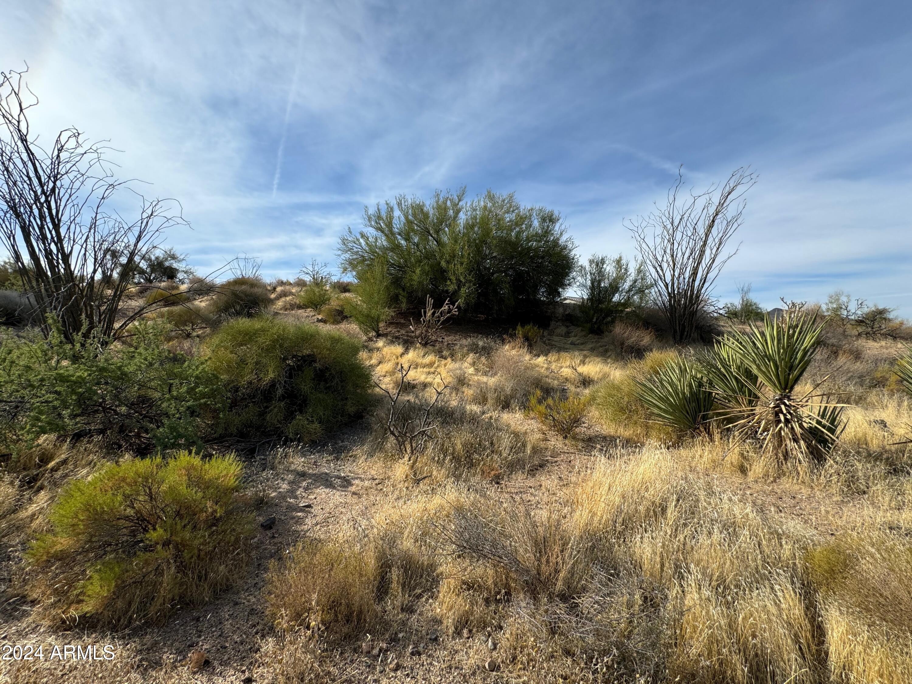 8417 E Dog Leg Drive, 946