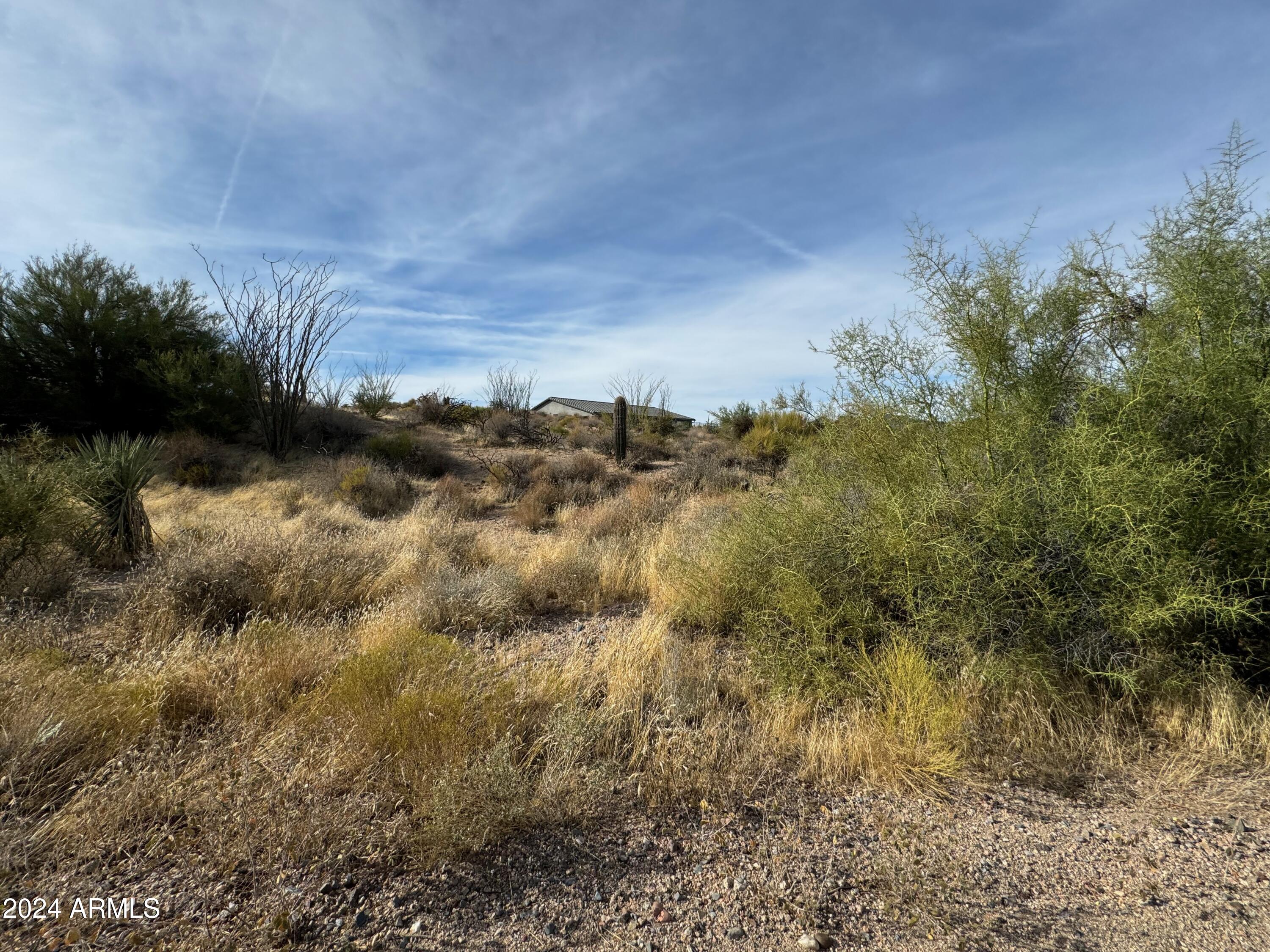 8417 E Dog Leg Drive, 946