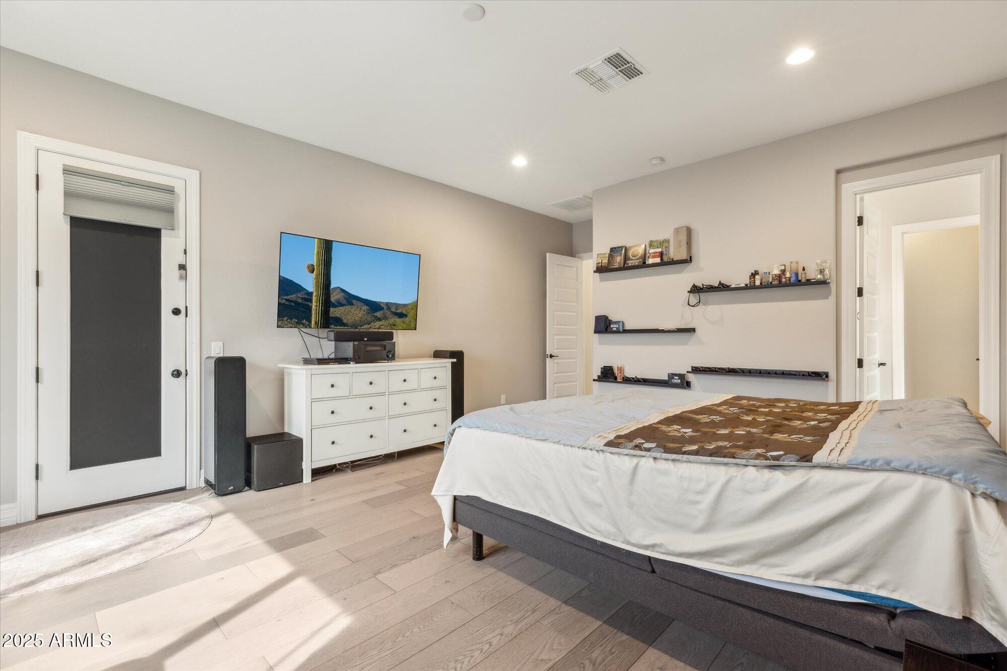 2081 E AQUARIUS Place