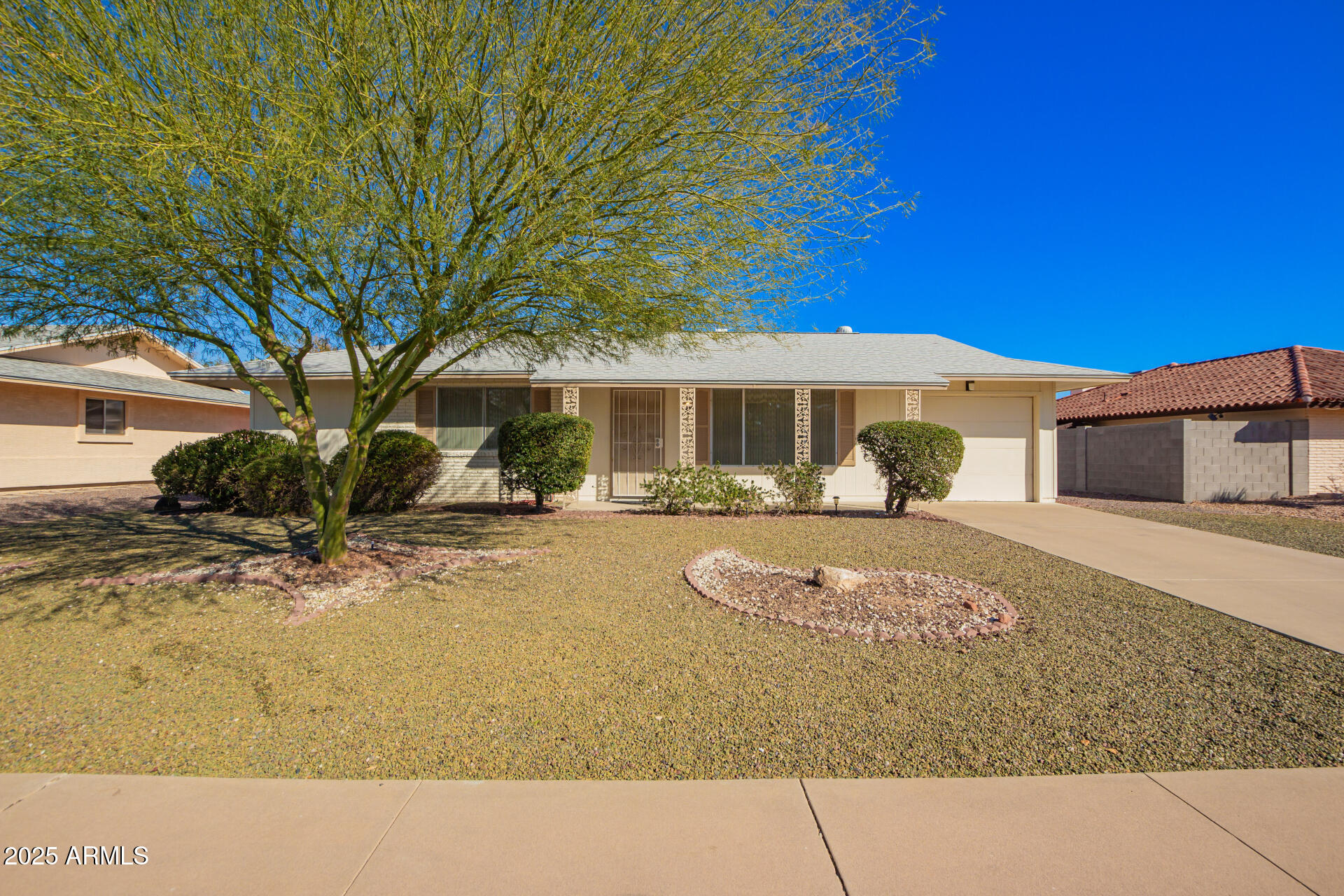 19601 N 99TH Drive
