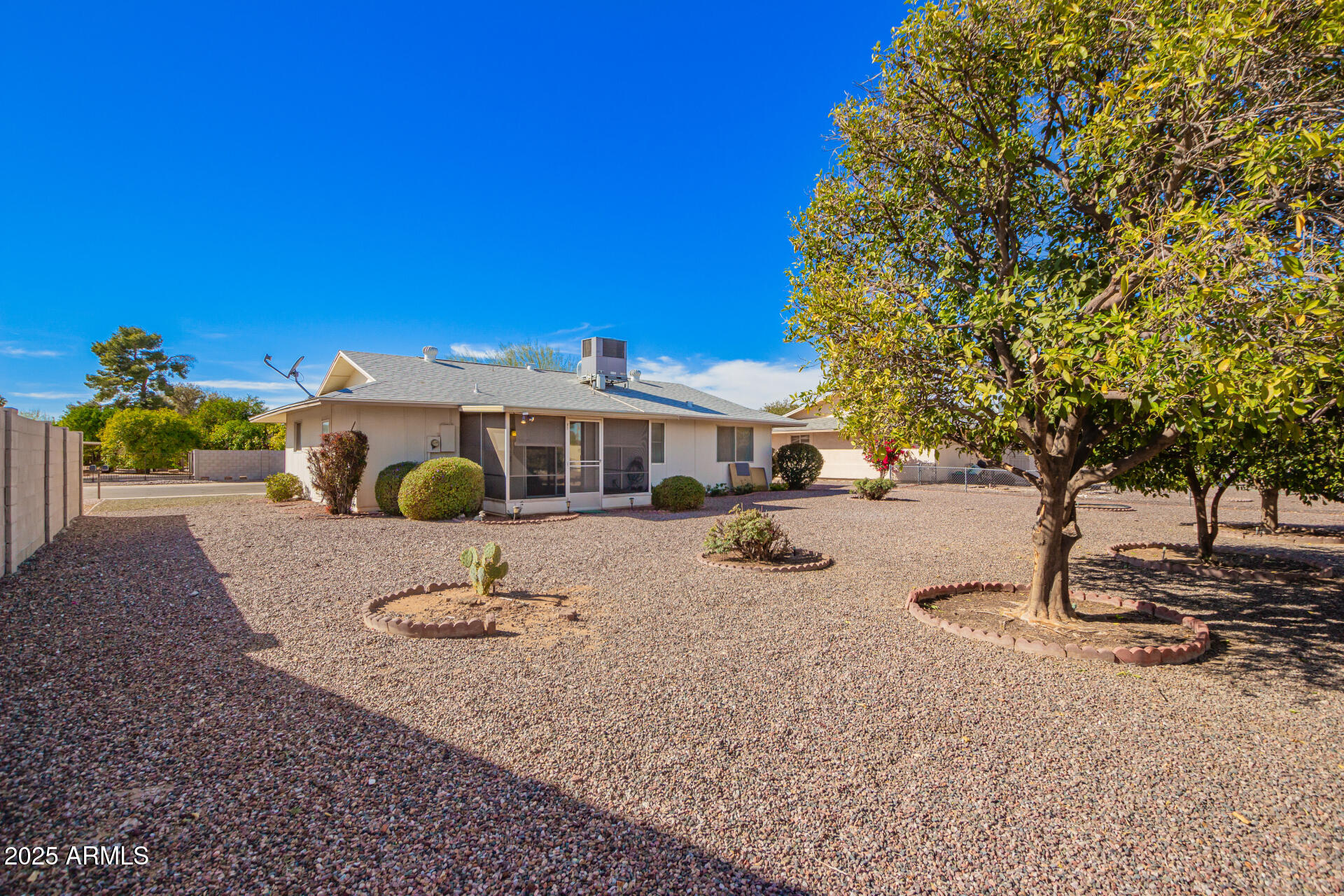 19601 N 99TH Drive
