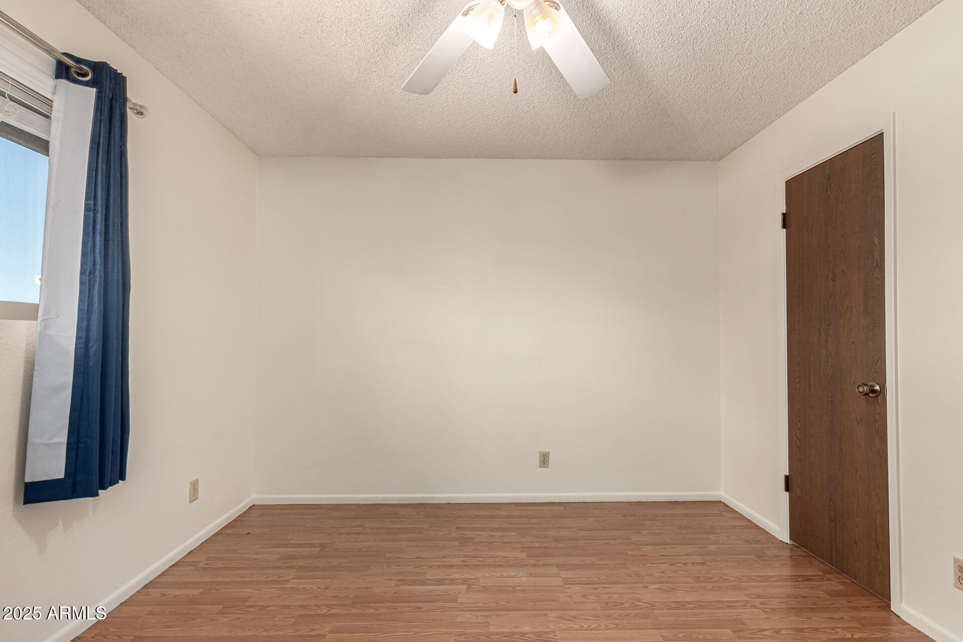 2442 E UNIVERSITY Drive, 6