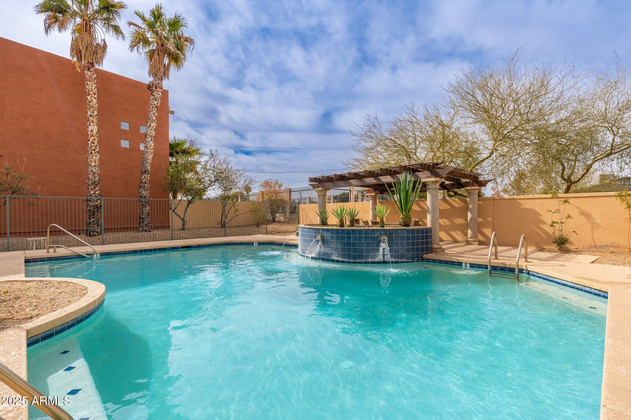 7601 E ROOSEVELT Street, 1007