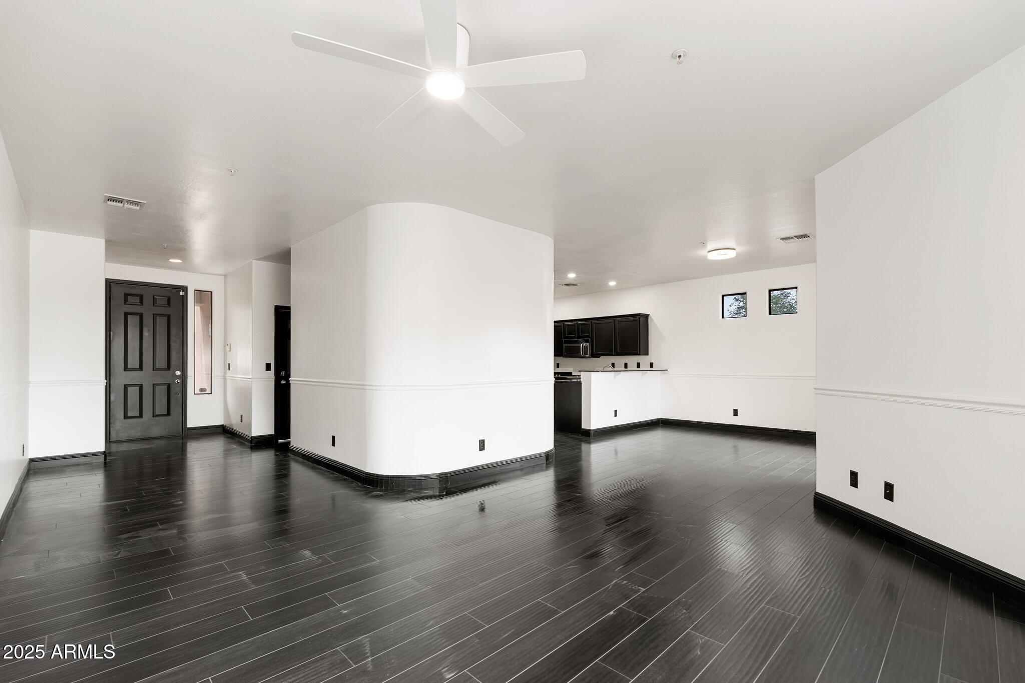 7601 E ROOSEVELT Street, 1007