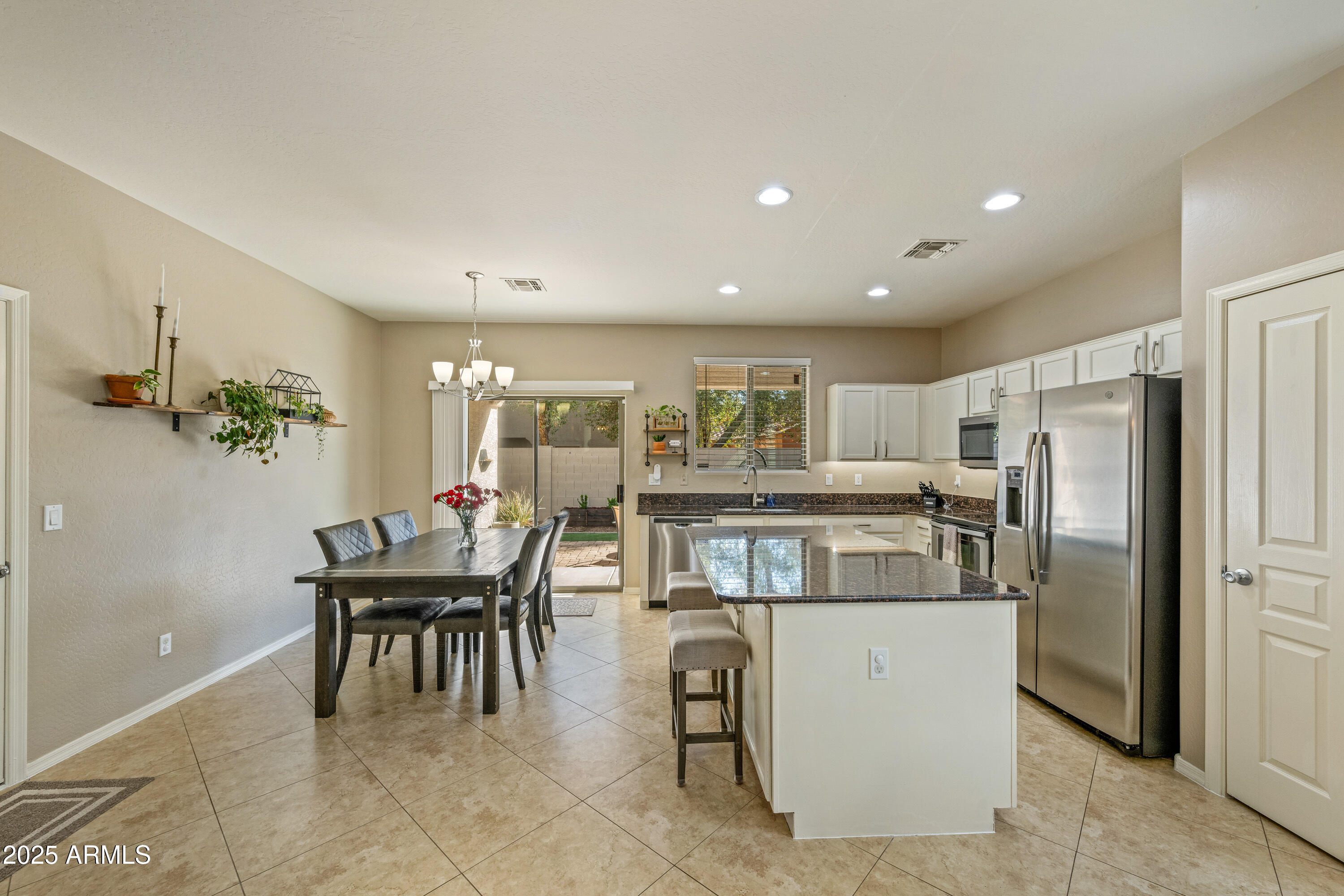 3753 E SEBASTIAN Lane