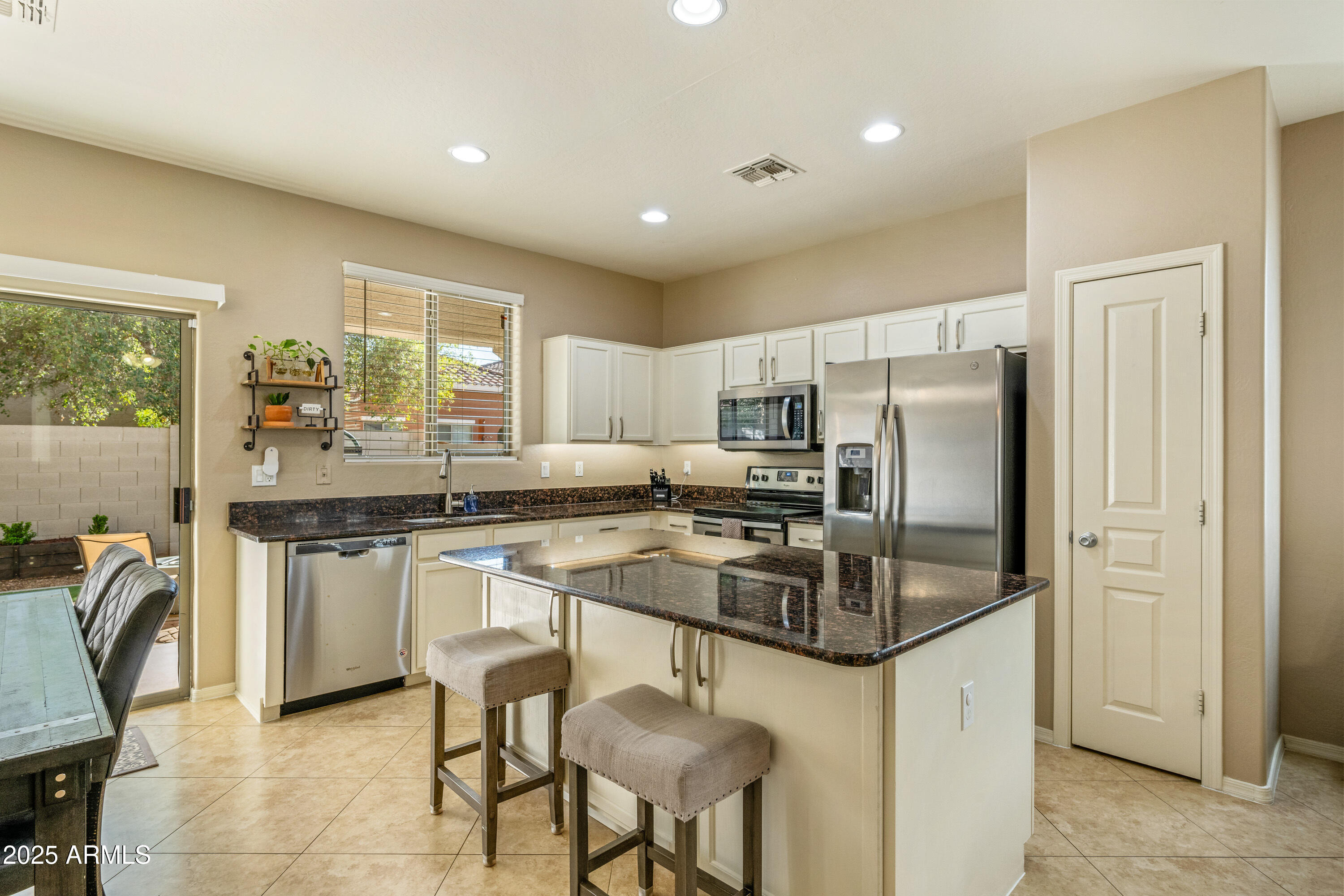 3753 E SEBASTIAN Lane