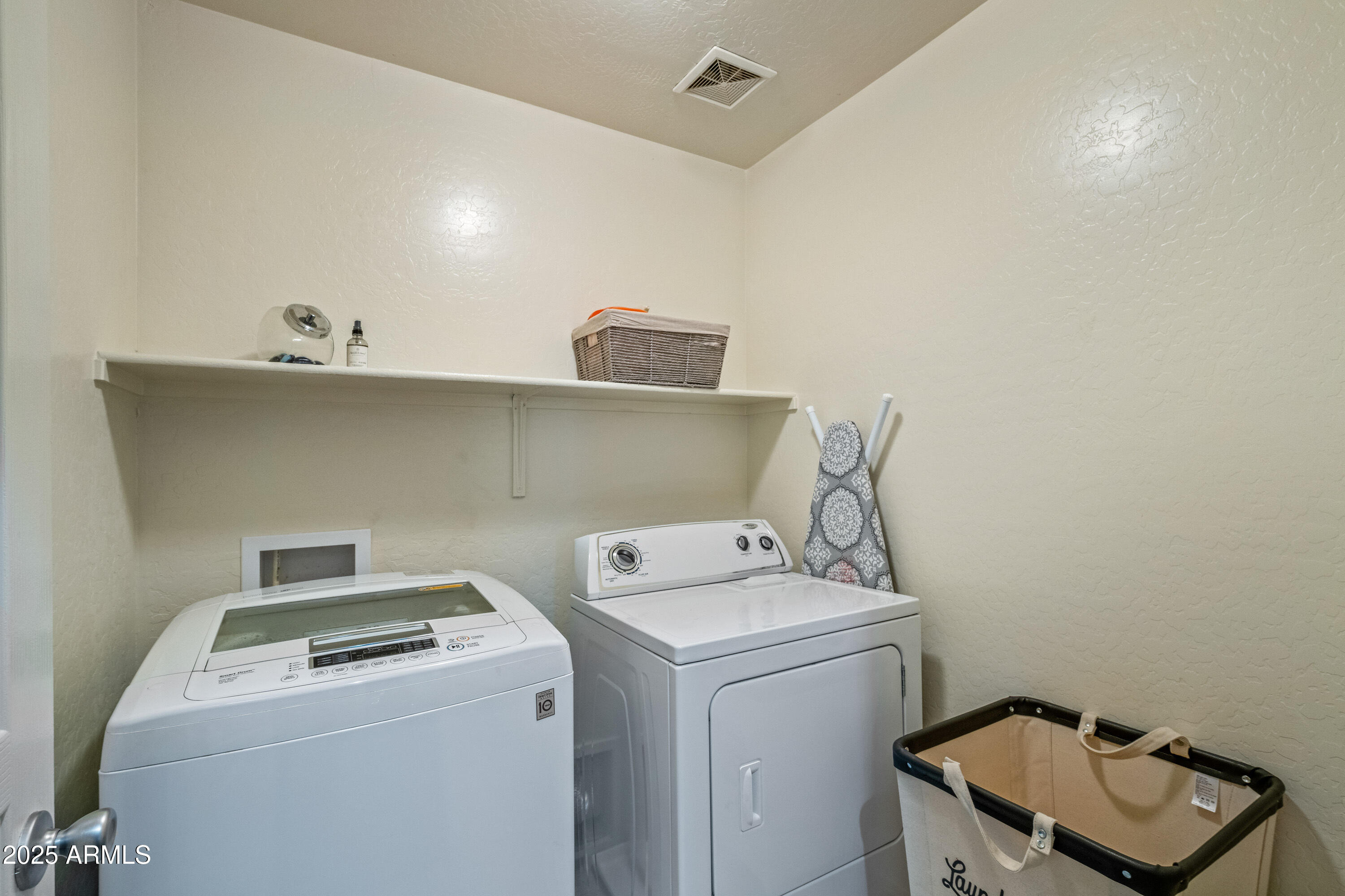 3753 E SEBASTIAN Lane