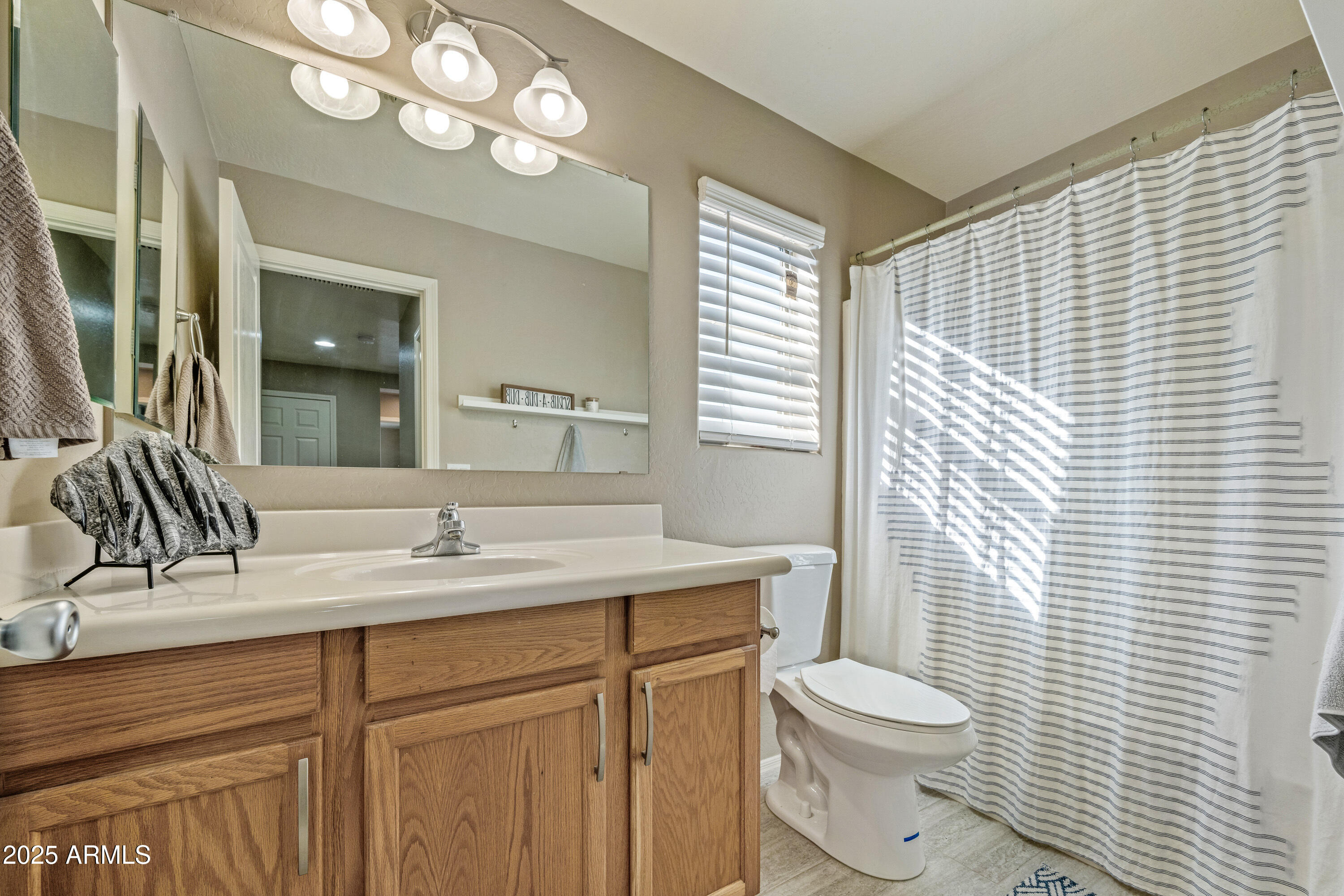 3753 E SEBASTIAN Lane