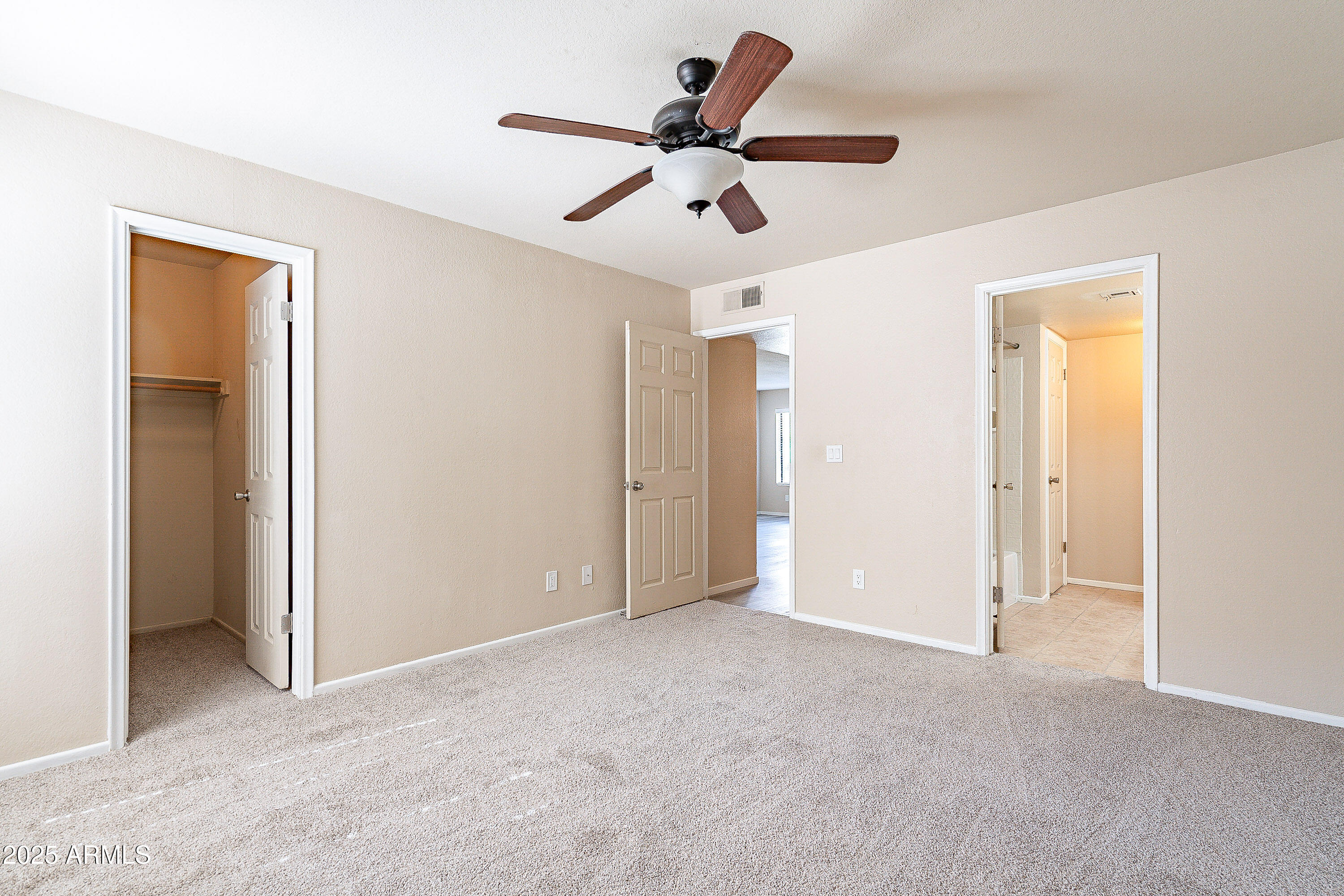 1402 E GUADALUPE Road, 110