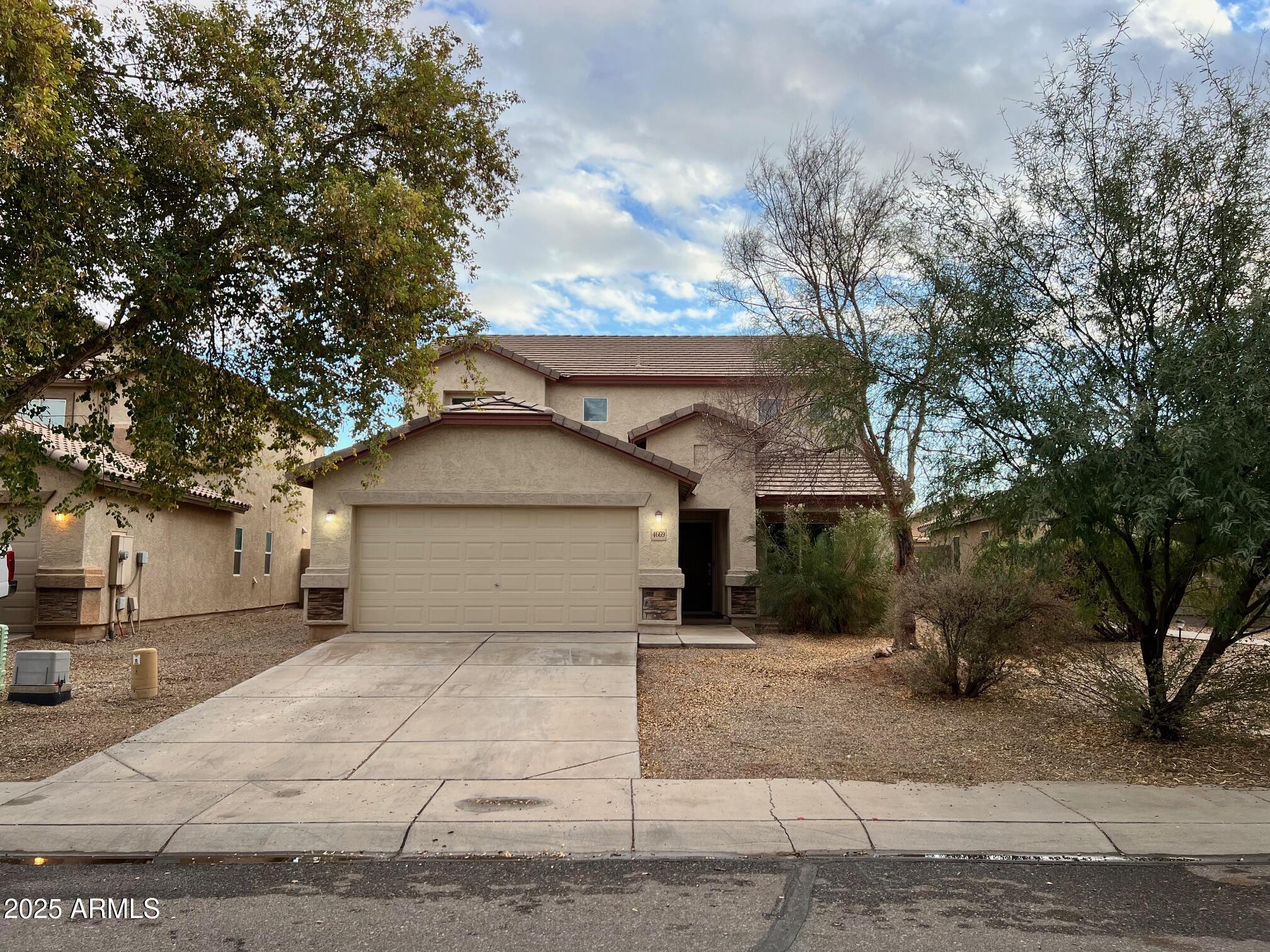 4669 E SIERRITA Road