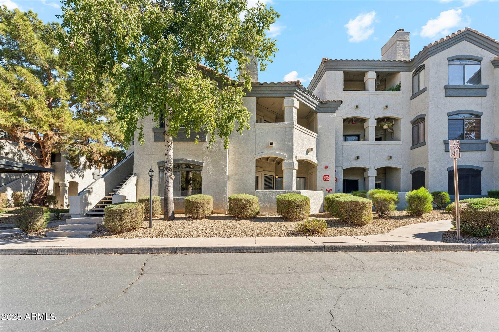 15095 N THOMPSON PEAK Parkway, 1053