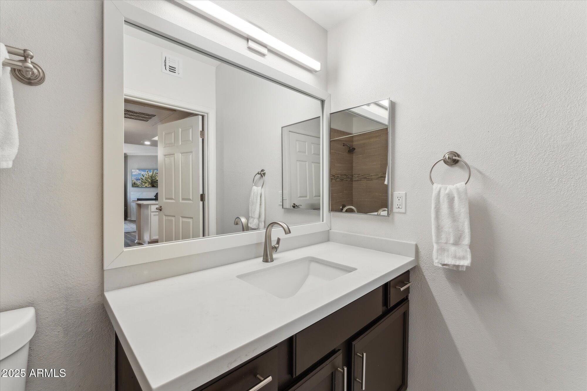 15095 N THOMPSON PEAK Parkway, 1053
