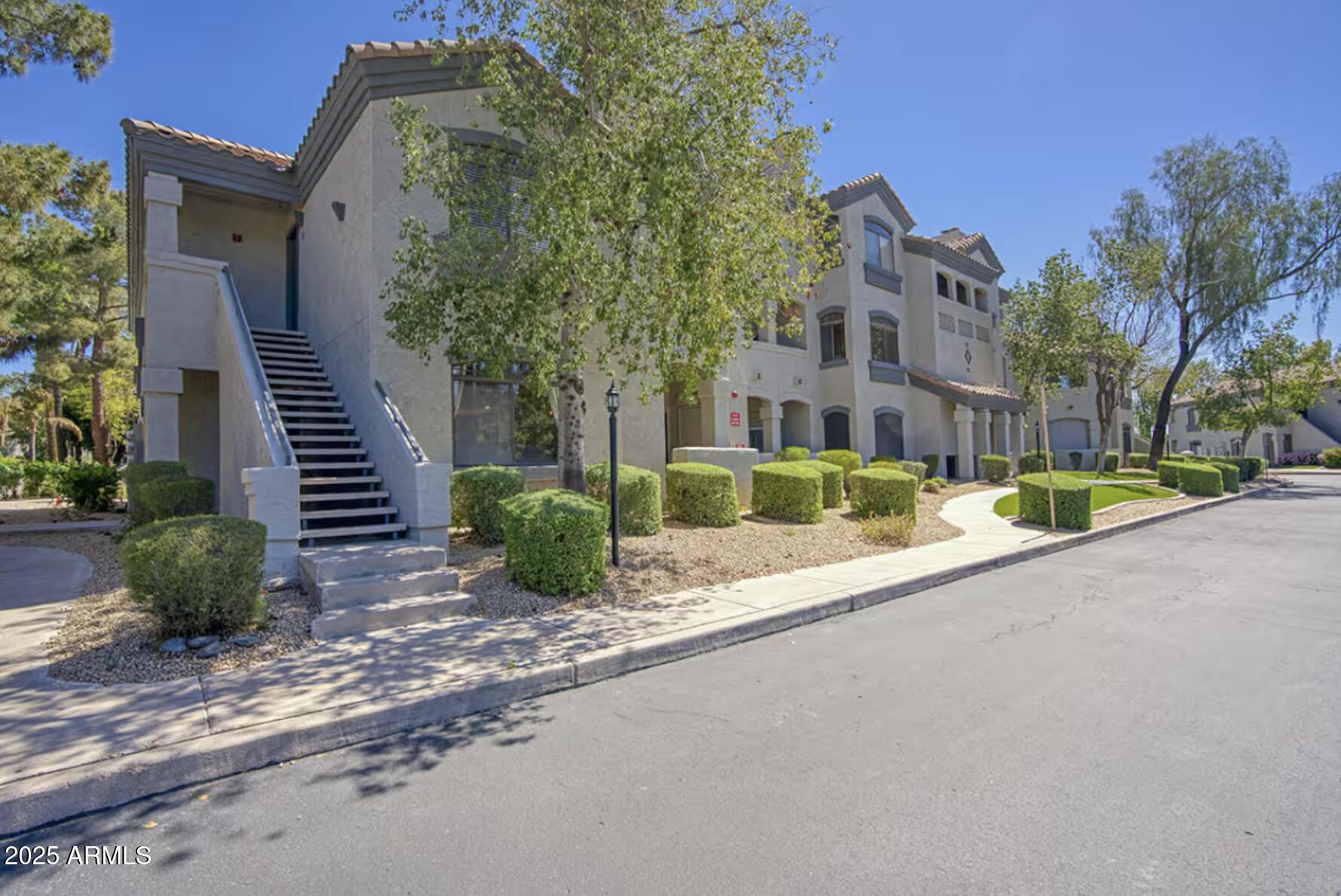 15095 N THOMPSON PEAK Parkway, 1053