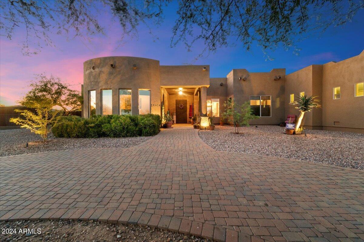16414 E Pinnacle Vista Drive
