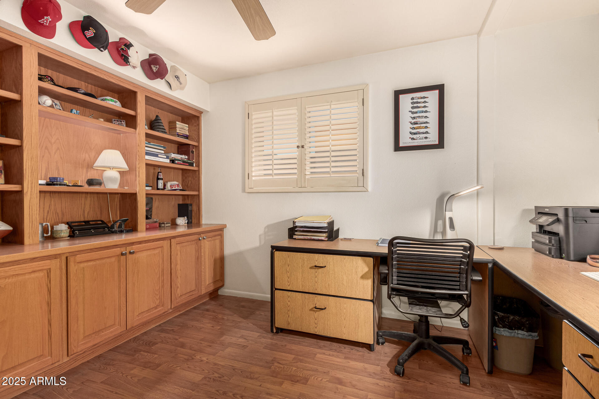 3226 E LAZY Lane