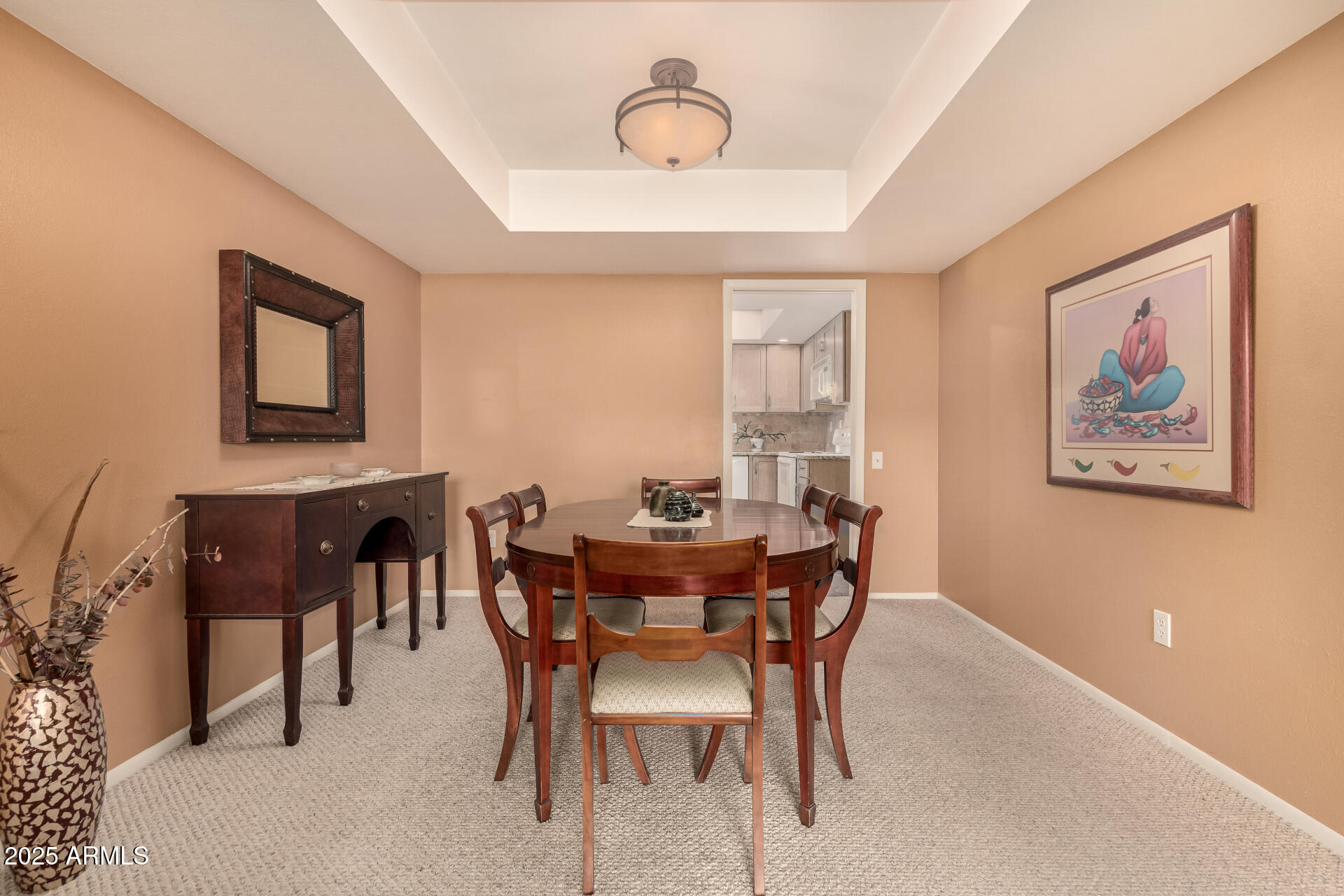 3226 E LAZY Lane