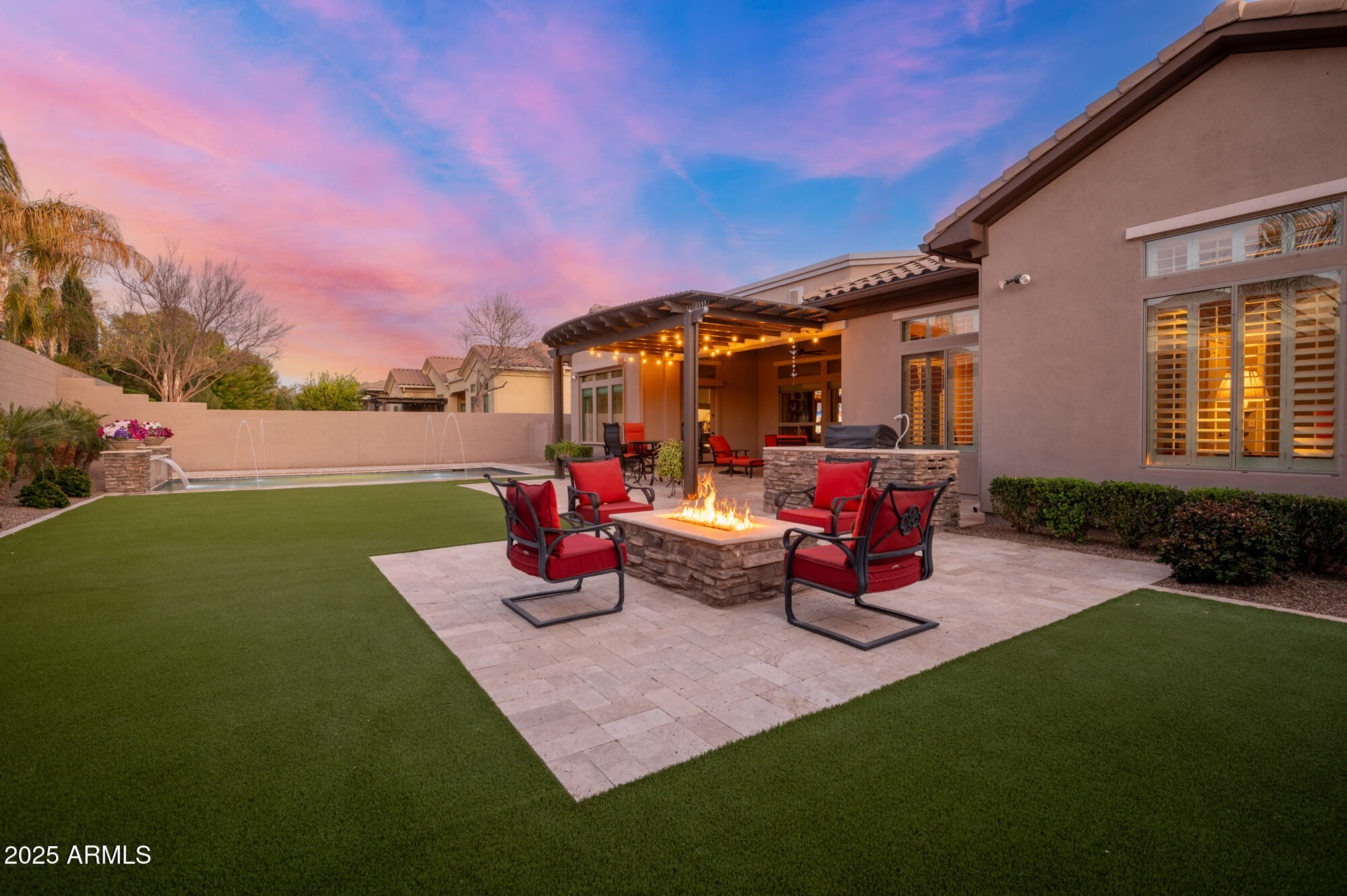 346 W ALAMOSA Drive