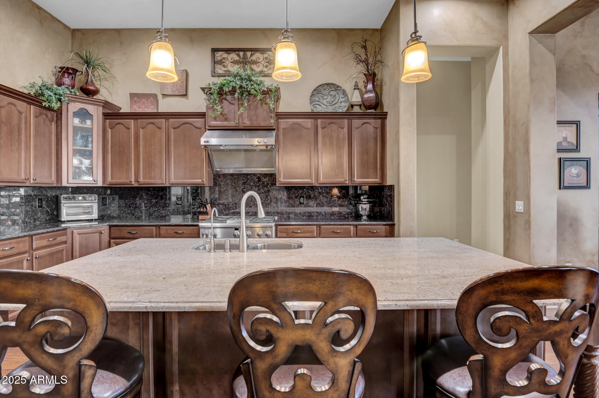 346 W ALAMOSA Drive