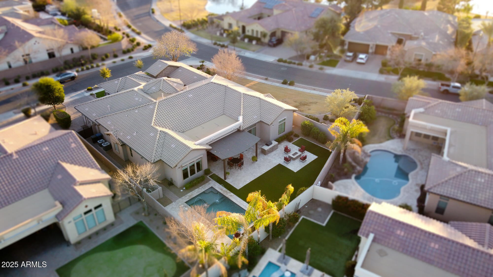 346 W ALAMOSA Drive