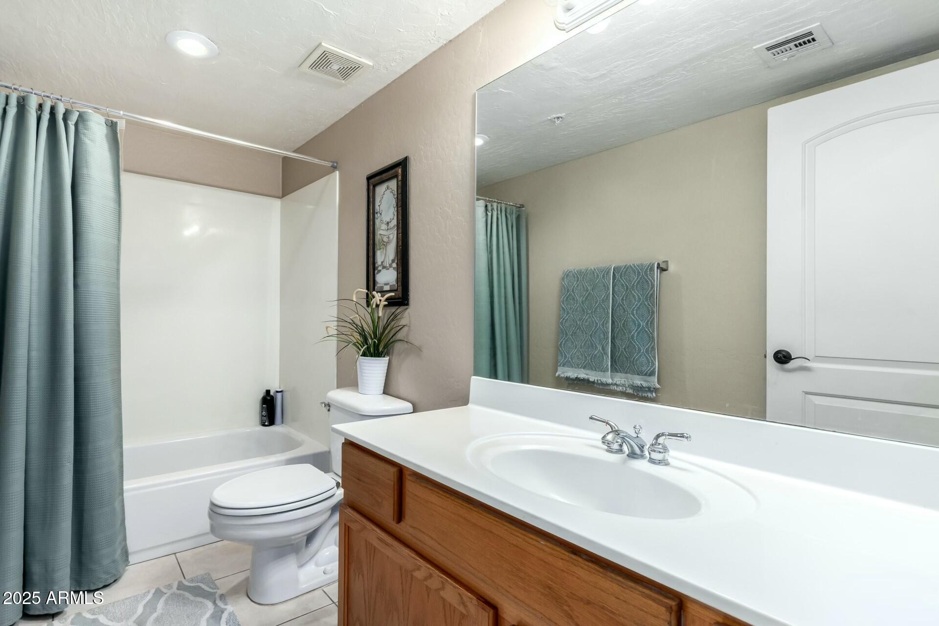 1358 W CORAL REEF Drive