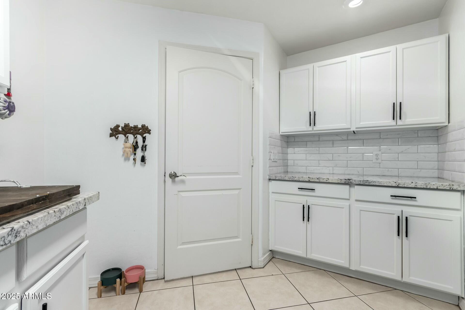 1358 W CORAL REEF Drive