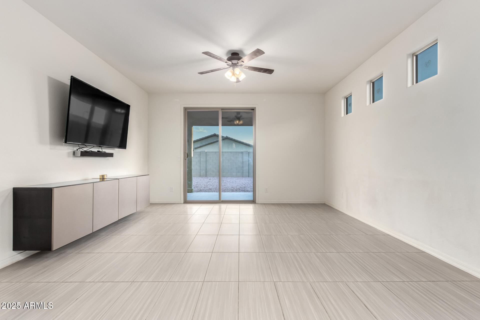 3225 W FREMONT Road