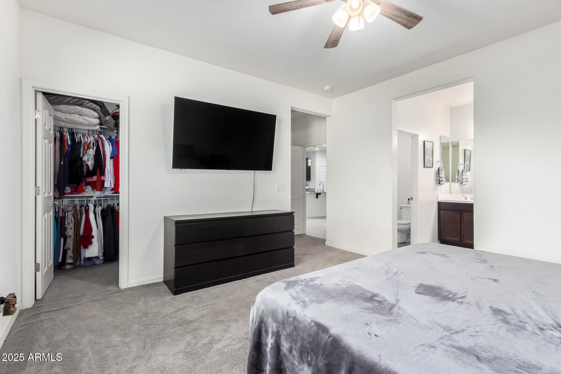 3225 W FREMONT Road