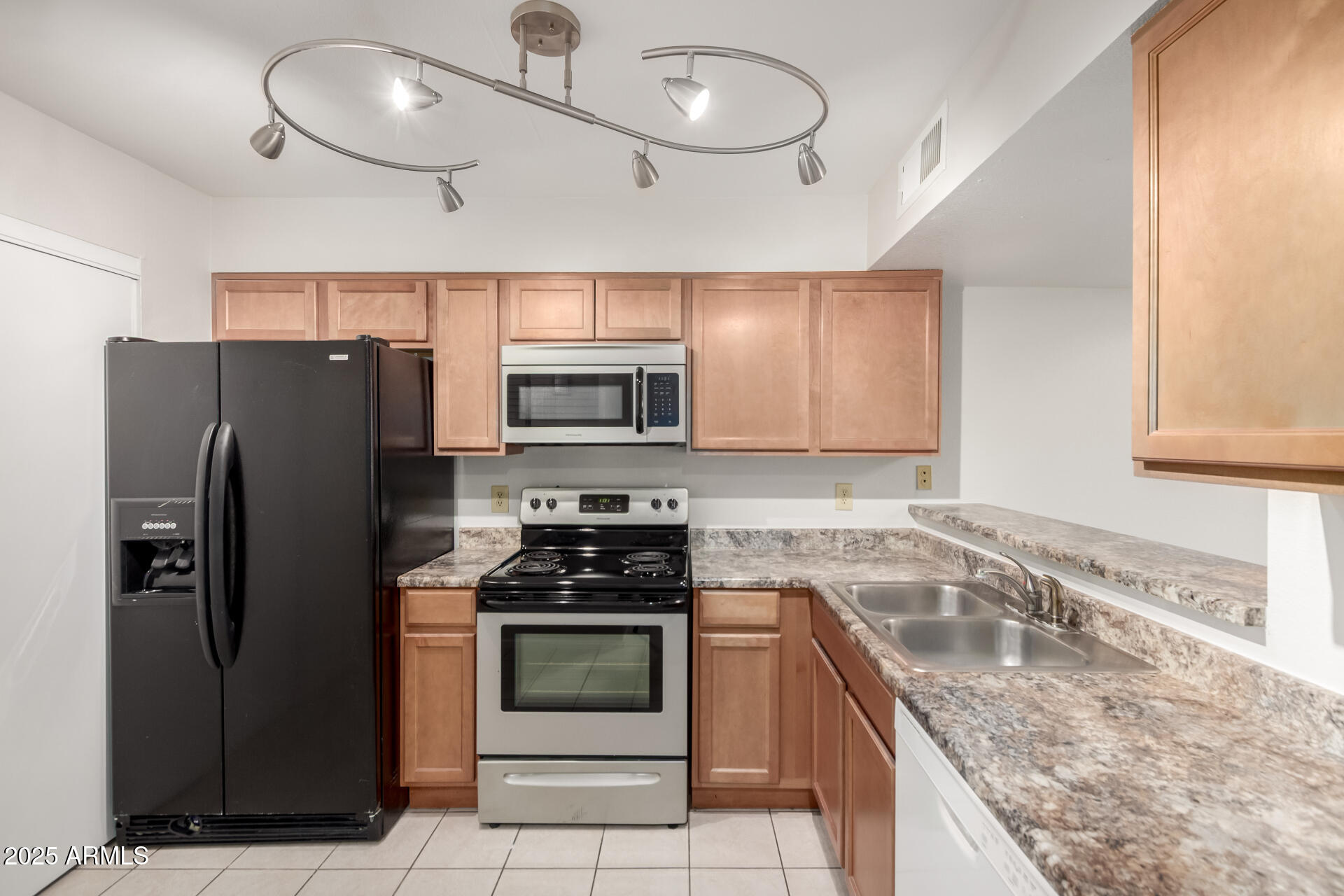 9355 N 91ST Street, 113