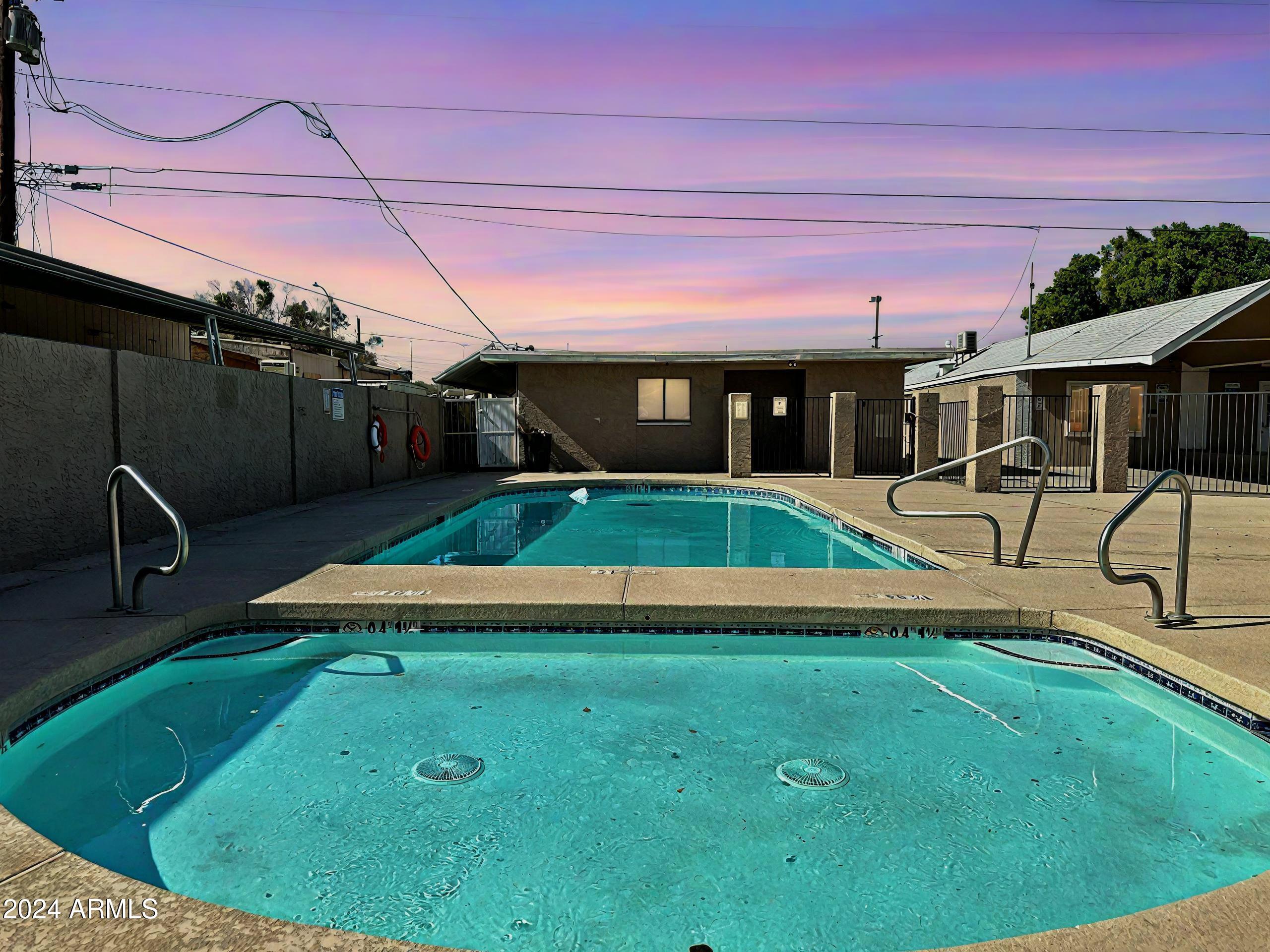 5002 W BETHANY HOME Road, OFC